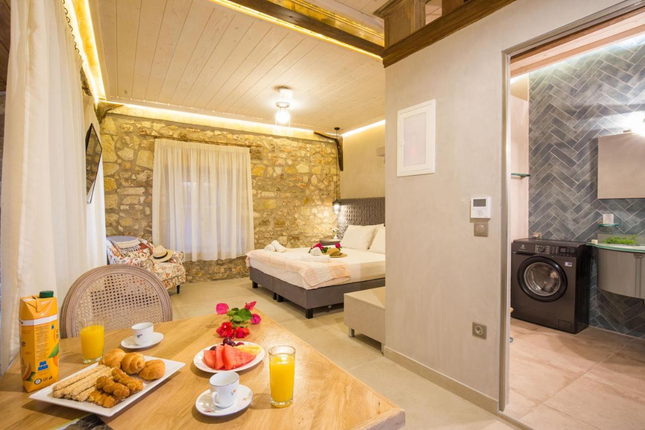 Stone Suites At Lefkada'S Old Port Экстерьер фото