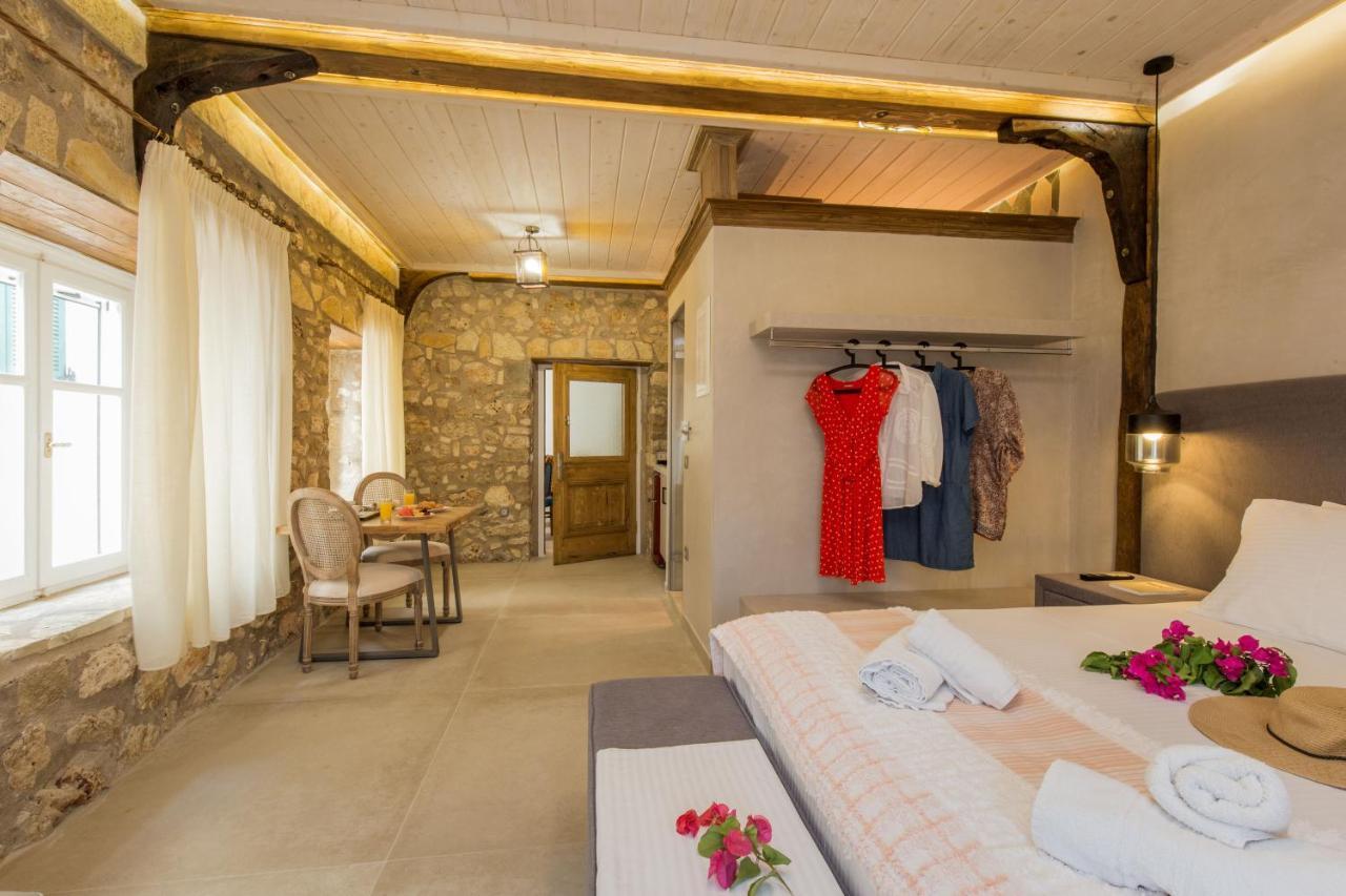 Stone Suites At Lefkada'S Old Port Экстерьер фото
