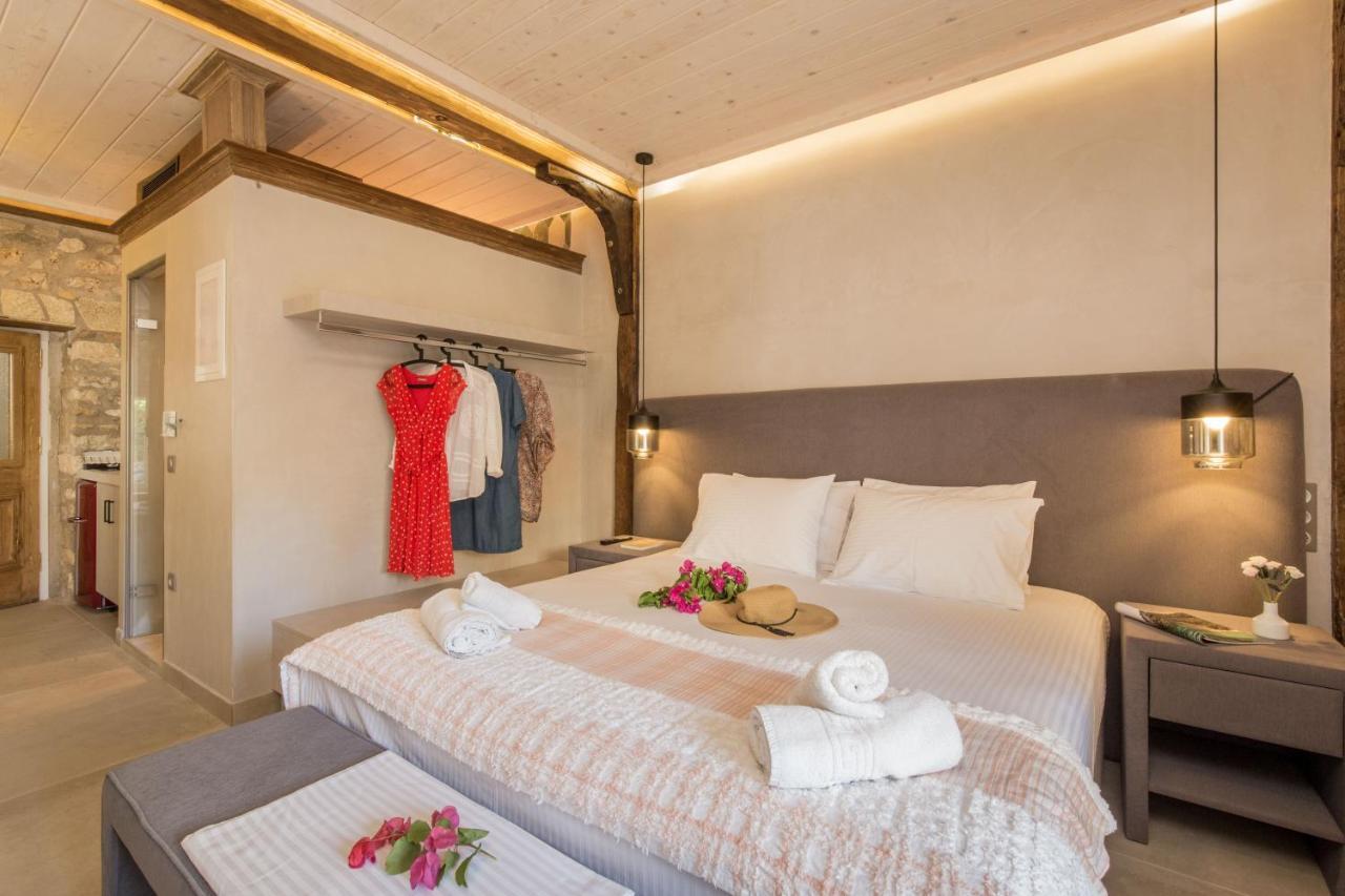 Stone Suites At Lefkada'S Old Port Экстерьер фото